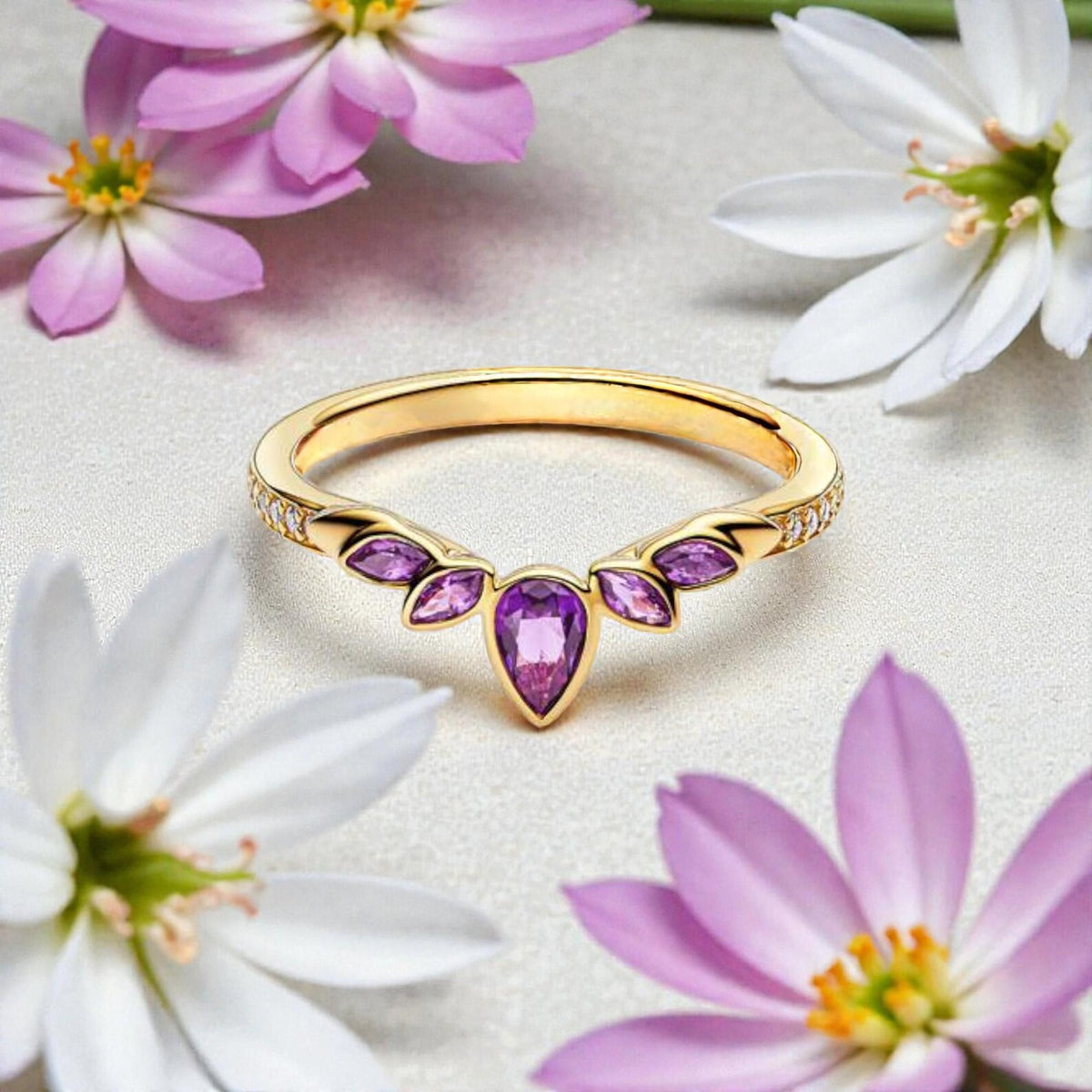 Anna-inspired gold-plated tiara ring with violet and clear stones (view 2)